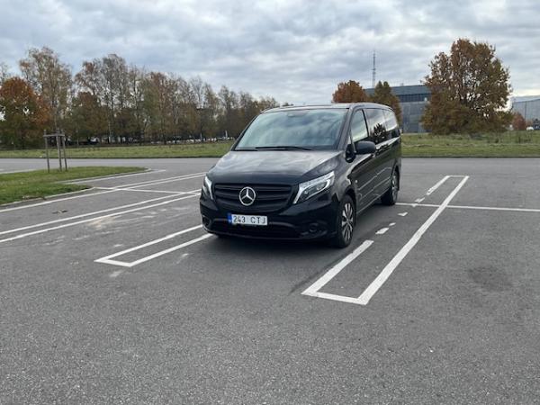 Mercedes-Vito Tourer